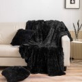 Koc Yeti czarny sofa.jpg