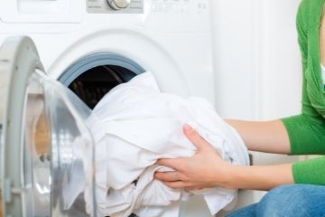 Jak prać narzutę na łóżko, aby służyła przez długi czas?