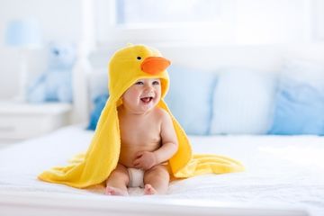 Ręcznik poncho dla dzieci - uniwersalny na plażę, basen i po kąpieli!
